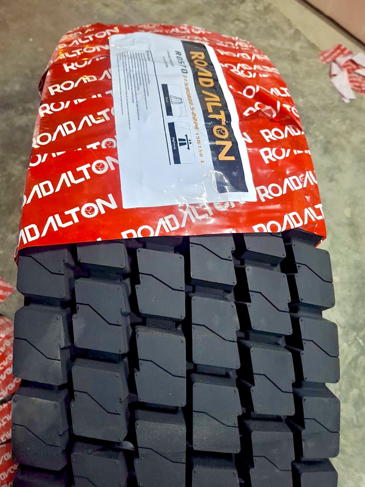 لاستیک 315 گل عقب رودآلتون 22لایه