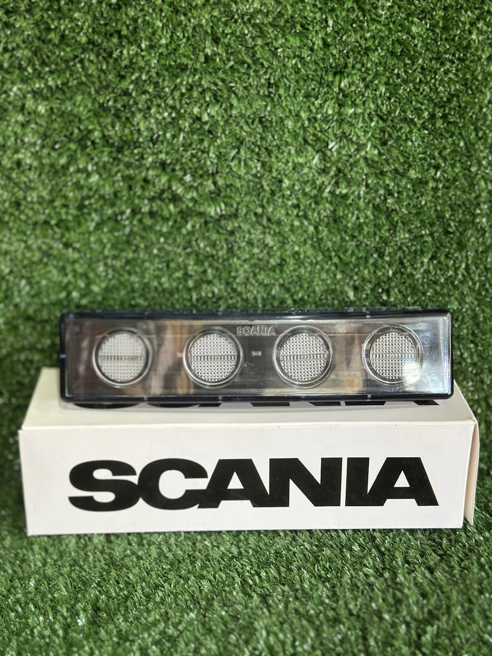 چراغ آفتابگیر اسکانیا ایرانی درجه یک