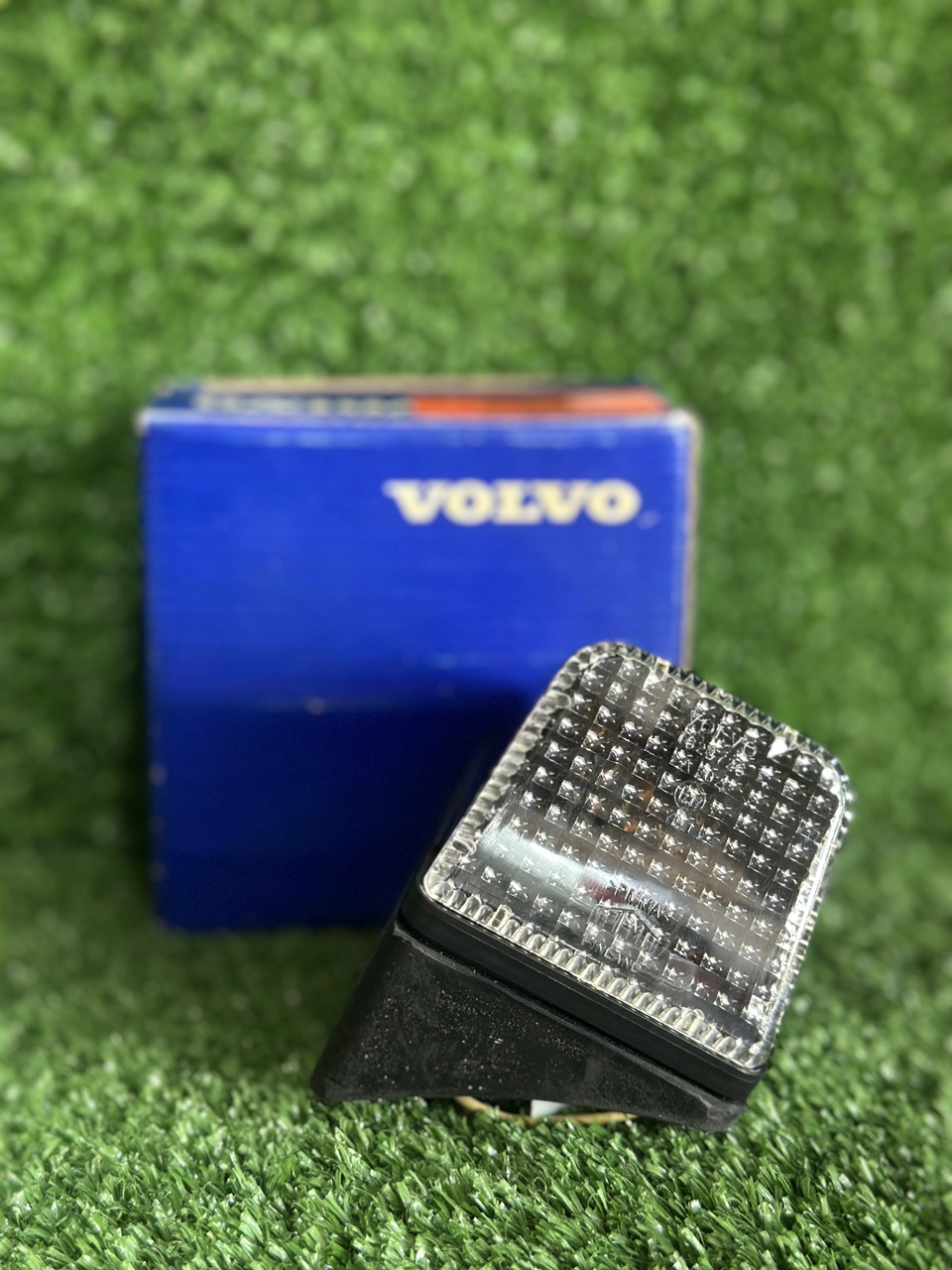 چراغ کنج آفتابگیر FH13