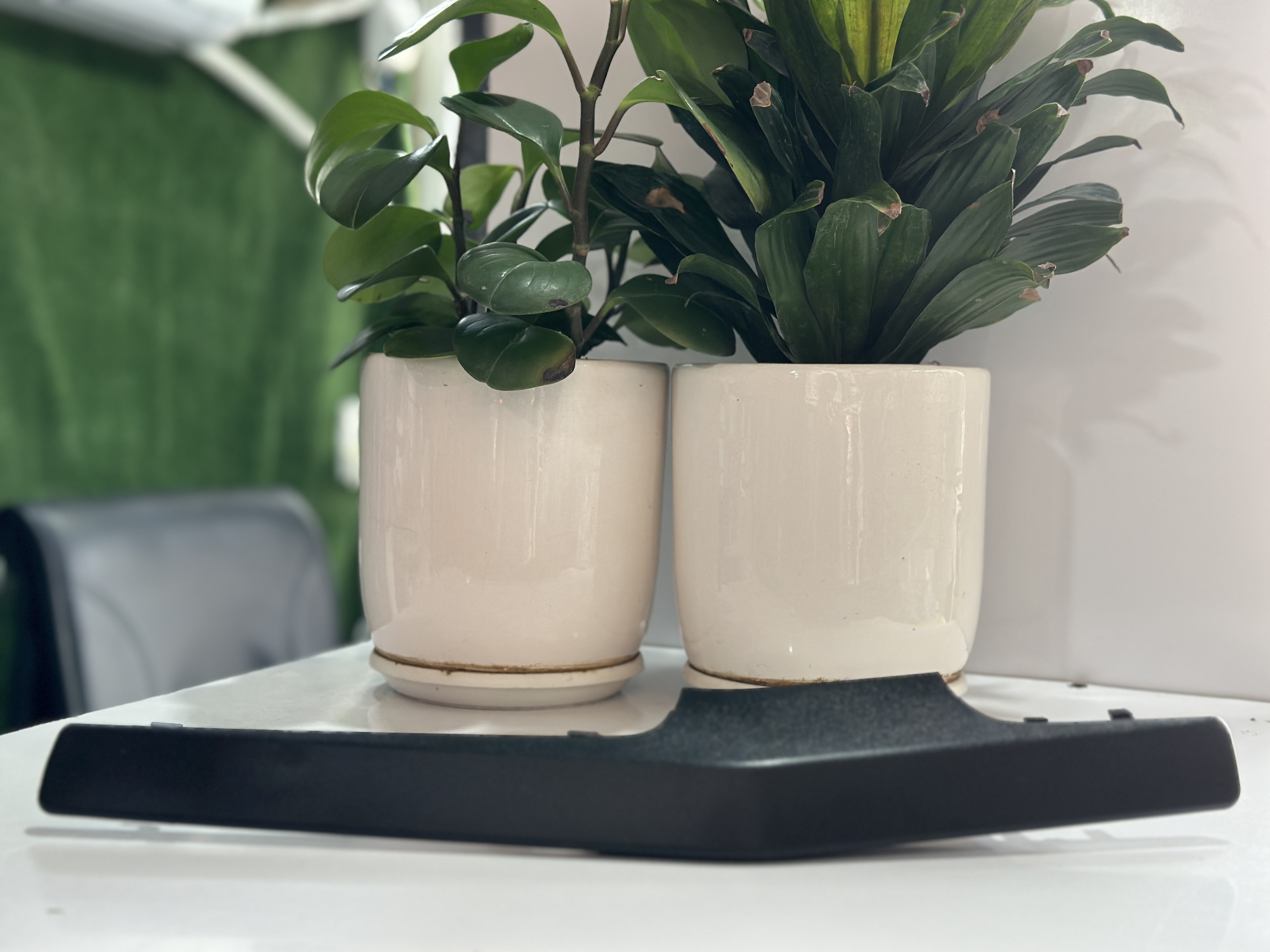 زه نازک یک تیکه پشت آینه رنوT تایوان