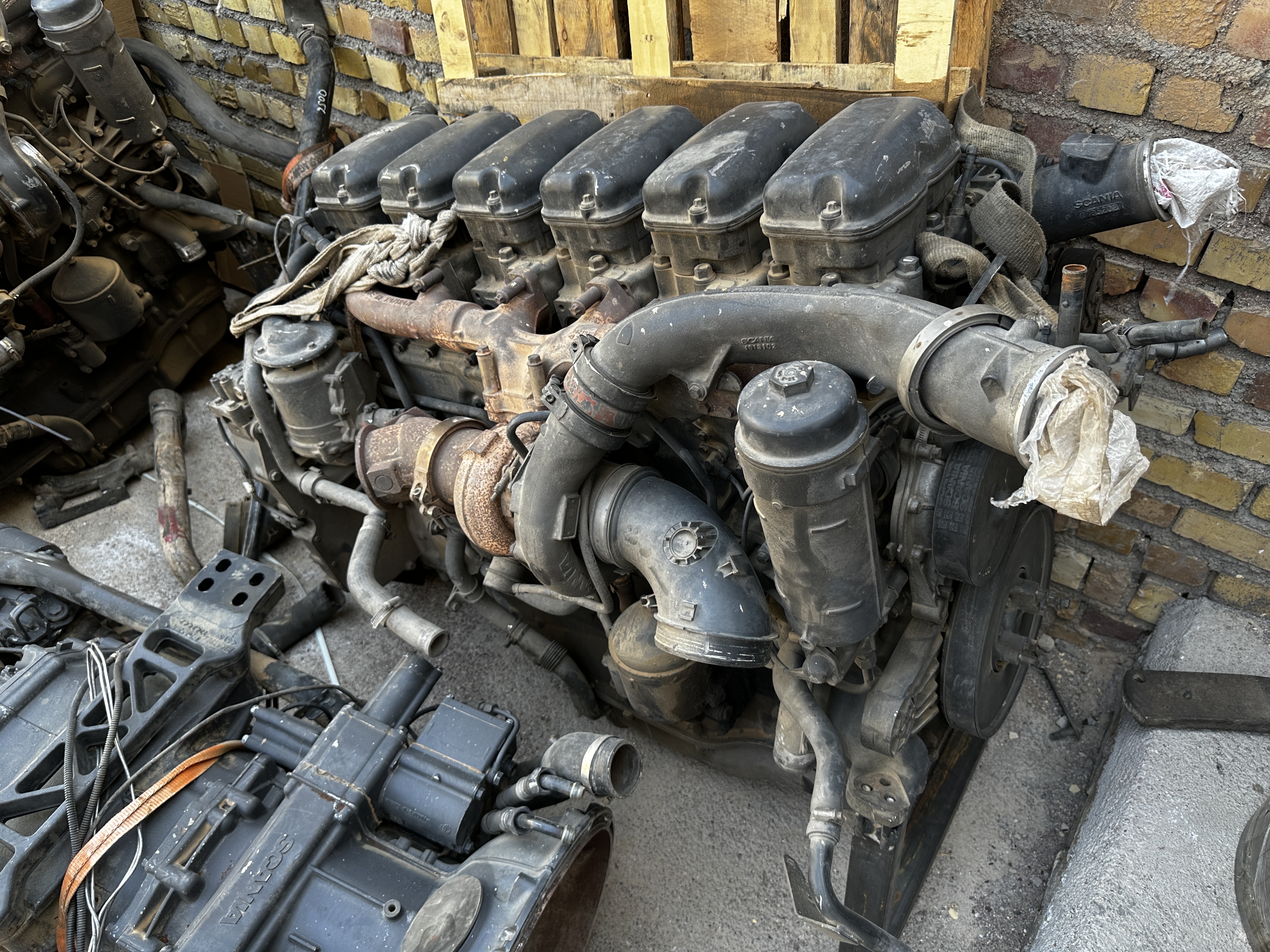 موتور کامل اسکانیا13لیتری