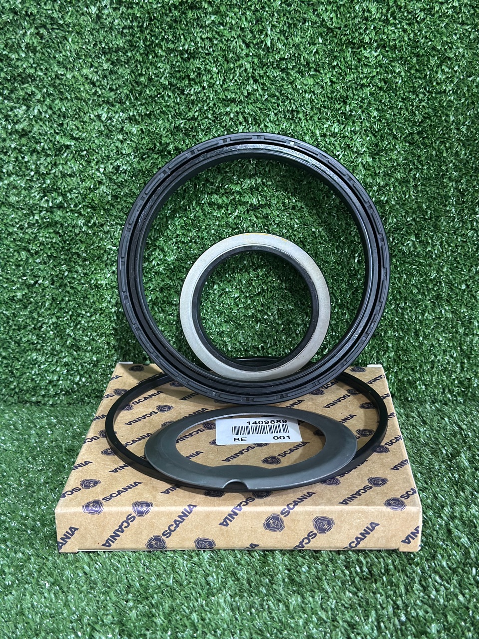 کاسه نمد چرخ عقب اسکانیا کامیونی