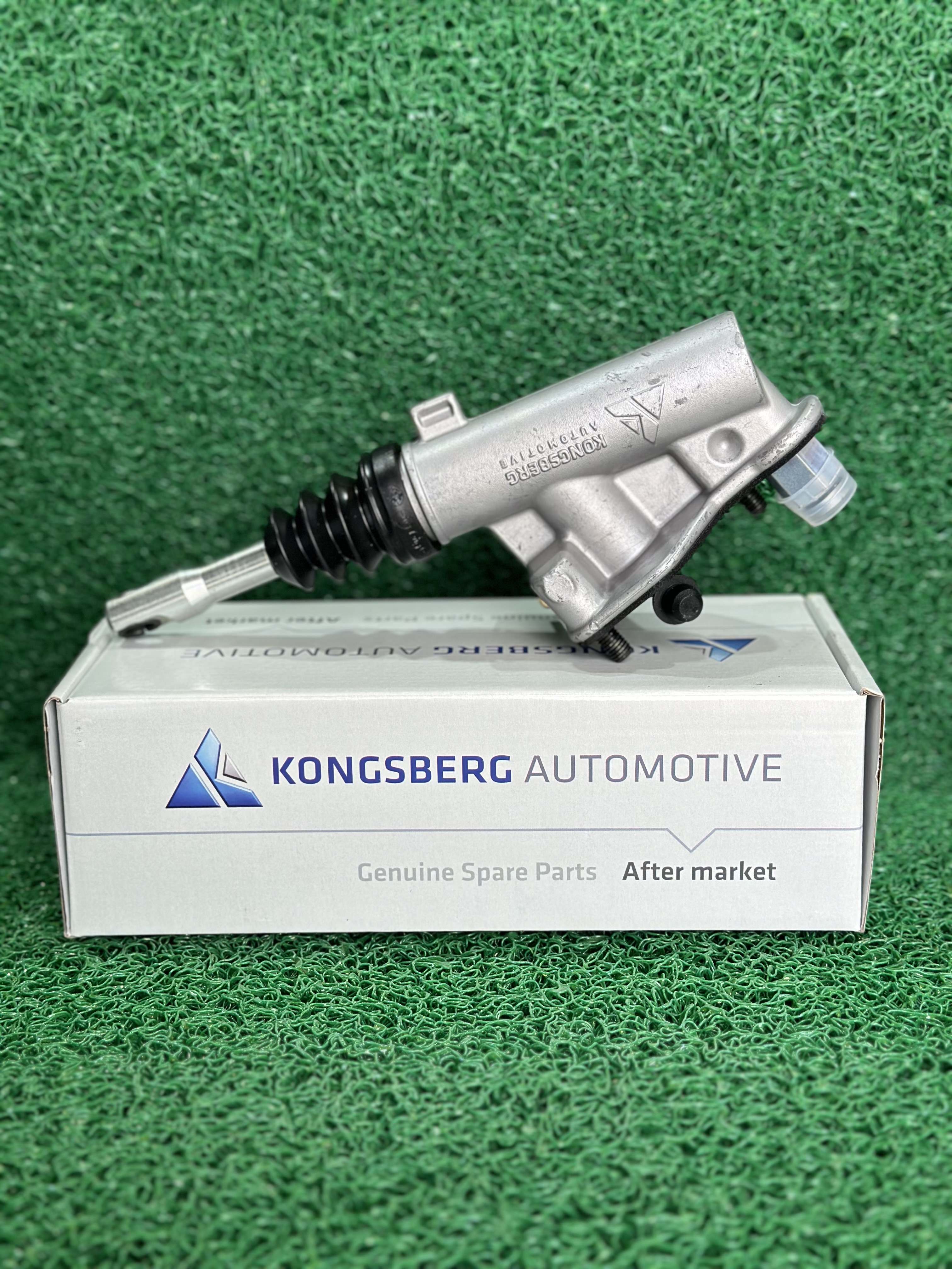 پمپ کلاچ بالا اسکانیا کنزبرگ KONSBERG