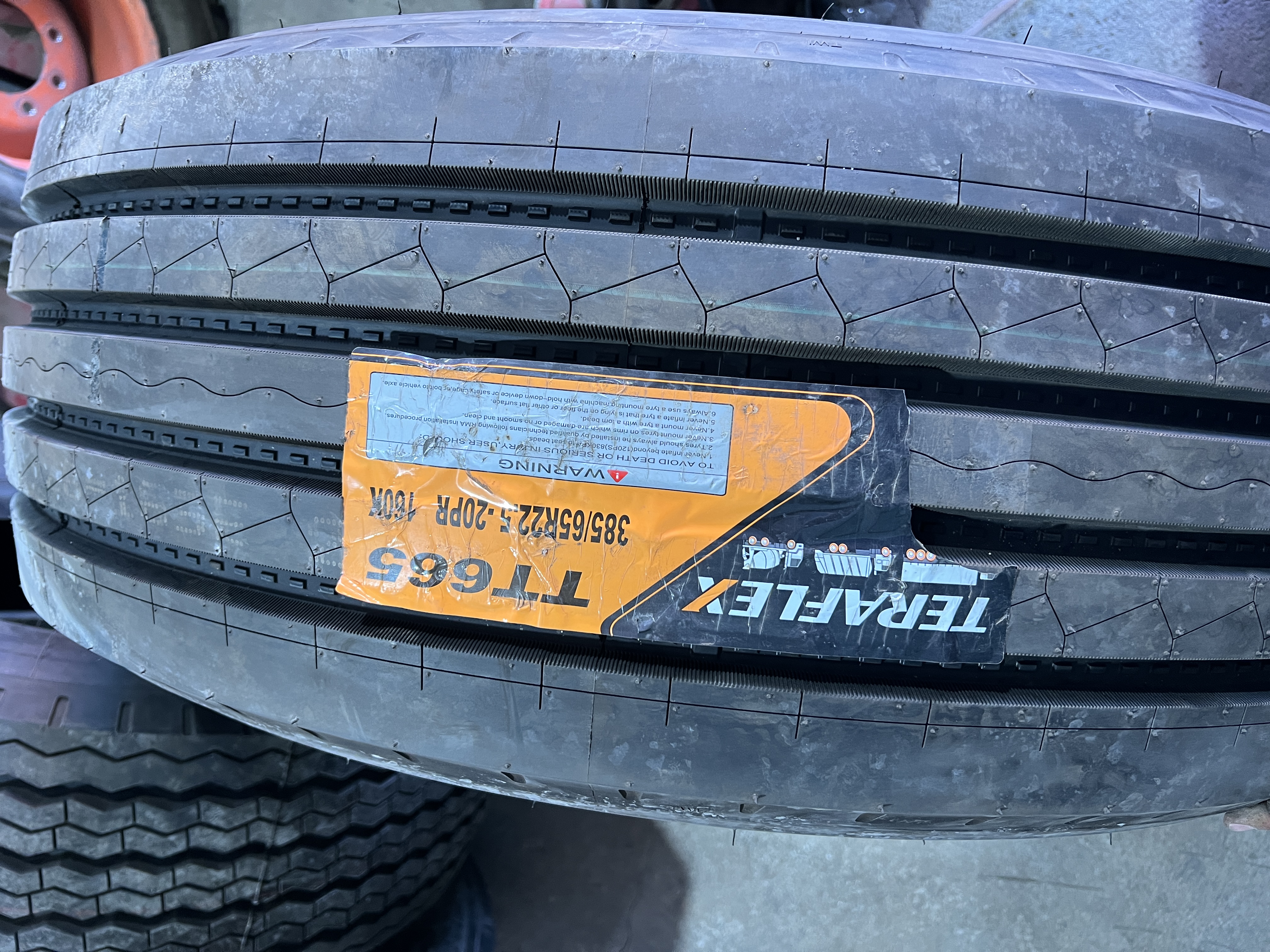 لاستیک 385 ترافلکس TERAFLEX