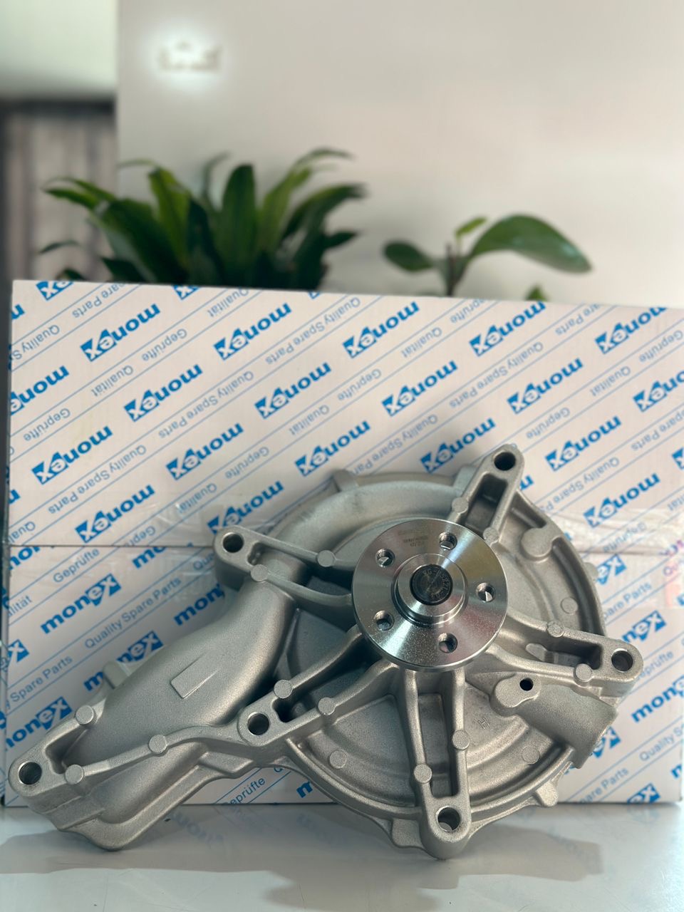 واترپمپ FH13 مونکس MONEX