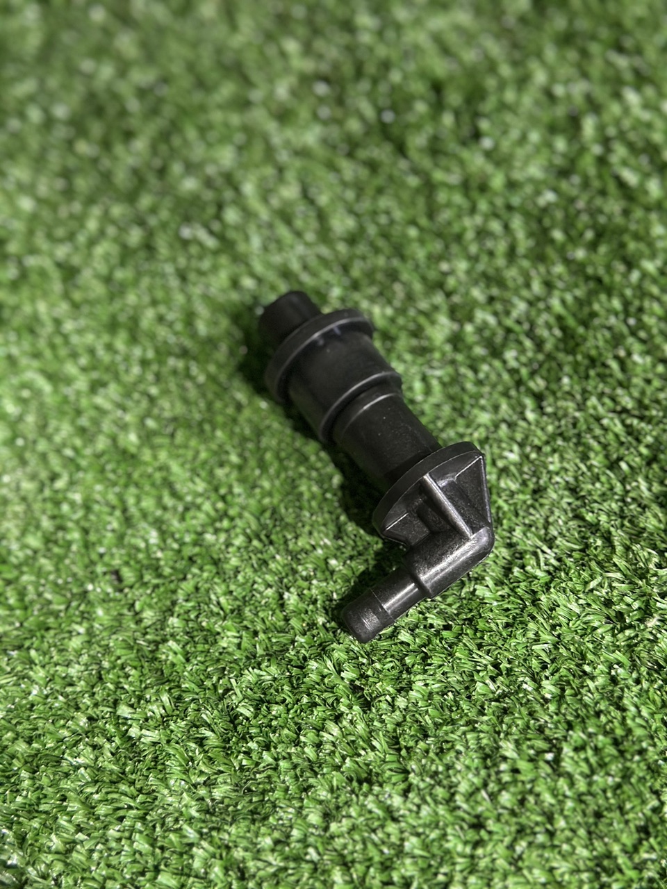 بوش و زانویی لوله هوای خروجی پوسته دفرانسیل اسکانیا